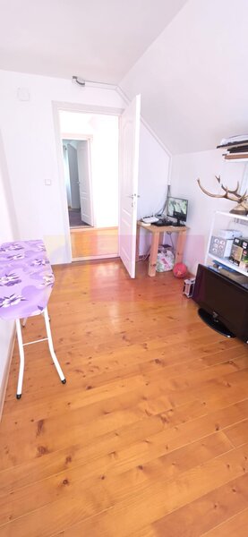 Vila de vanzare in Breaza cu 7068 mp