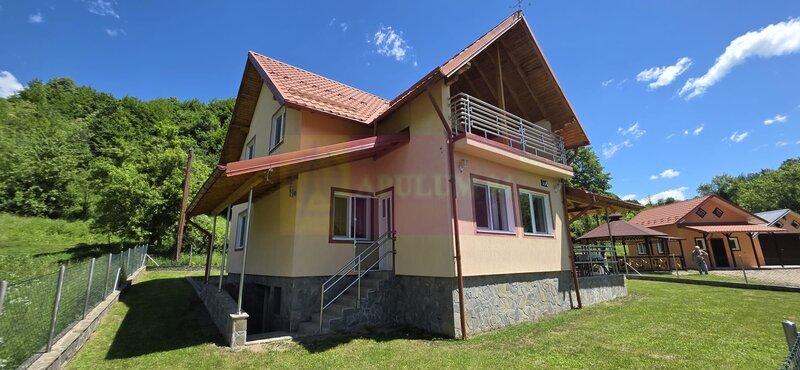 Vila de vanzare in Breaza cu 7068 mp