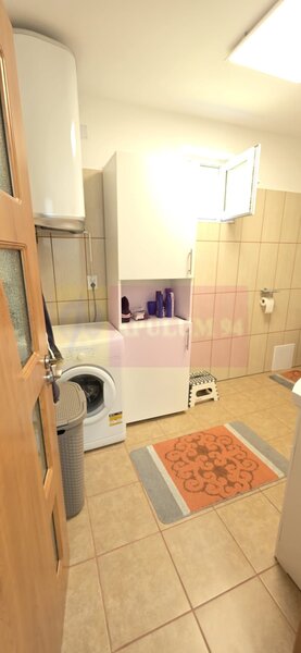 Vila de vanzare in Breaza cu 7068 mp